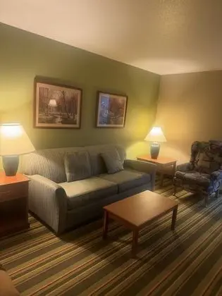 Oda, 1 En Büyük (King) Boy Yatak, Sigara İçilmez (Pet Friendly)