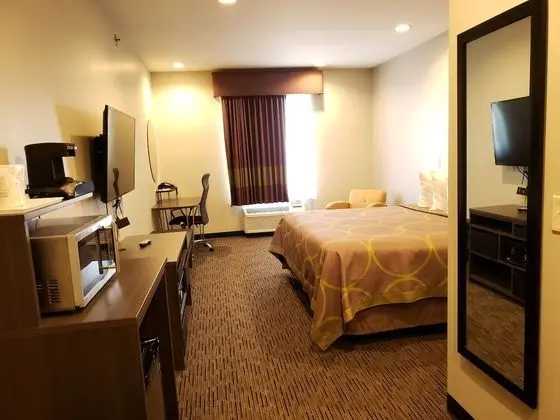 Oda, 1 En Büyük (King) Boy Yatak, Sigara İçilebilir