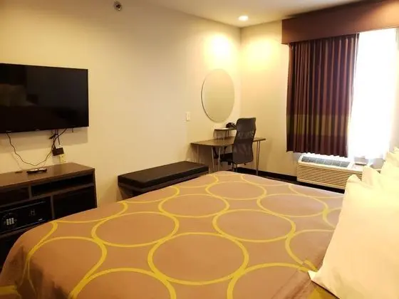 Oda, 1 En Büyük (King) Boy Yatak, Sigara İçilebilir