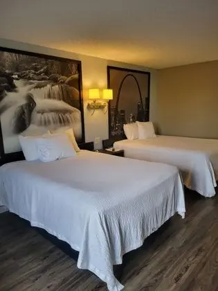 Standard Oda, 2 Büyük (Queen) Boy Yatak