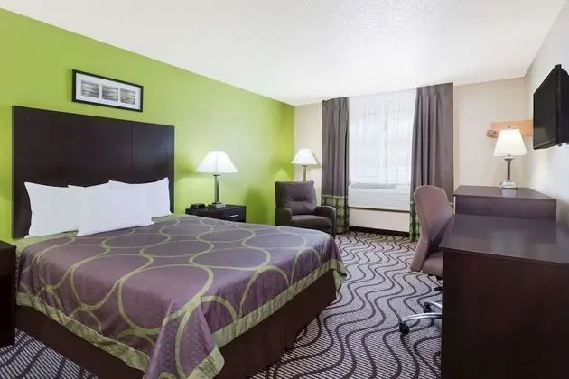 Oda, 1 Büyük (Queen) Boy Yatak, Mikrodalga