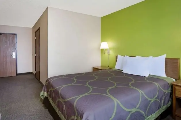 Oda, 1 Büyük (Queen) Boy Yatak, Mikrodalga