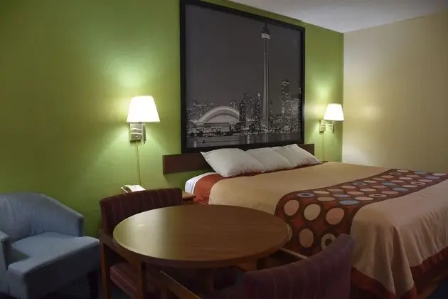 Oda, 1 En Büyük (King) Boy Yatak, Engellilere Uygun, Sigara İçilmez (Mobility)