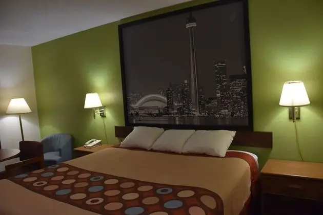 Oda, 1 En Büyük (King) Boy Yatak, Engellilere Uygun, Sigara İçilmez (Mobility)