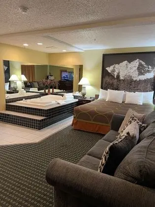 Süit, 1 En Büyük (King) Boy Yatak, Sigara İçilmez