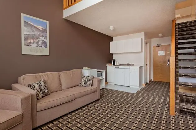 Çatı Katı (Loft)