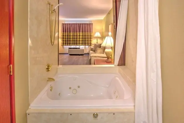 Süit, 1 En Büyük (King) Boy Yatak, Sigara İçilmez (One-Bedroom Suite)