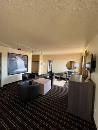 Süit, 1 En Büyük (King) Boy Yatak, Sigara İçilmez (1 Bedroom)