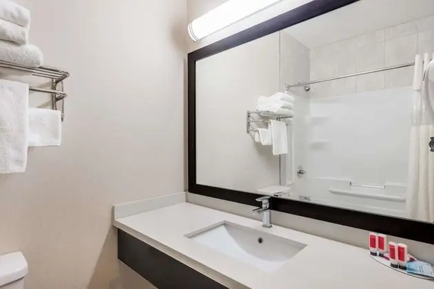 Oda, 2 Çift Kişilik Yatak, Sigara İçilmez