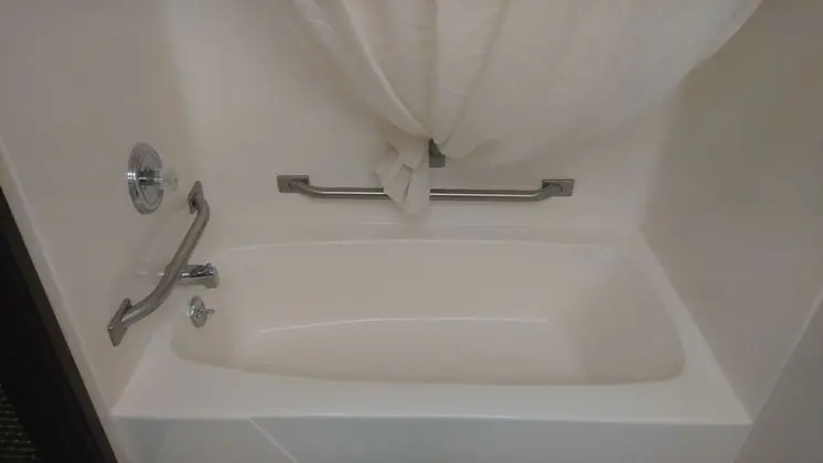 Comfort Tek Kişilik Oda, 1 Büyük (Queen) Boy Yatak, Engellilere Uygun
