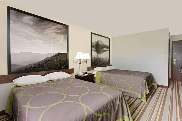 Oda, 2 Büyük (Queen) Boy Yatak, Sigara İçilmez