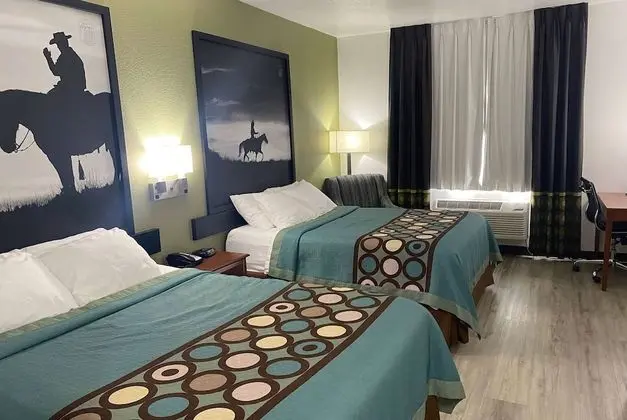 Standard Oda, 2 Büyük (Queen) Boy Yatak, Sigara İçilebilir