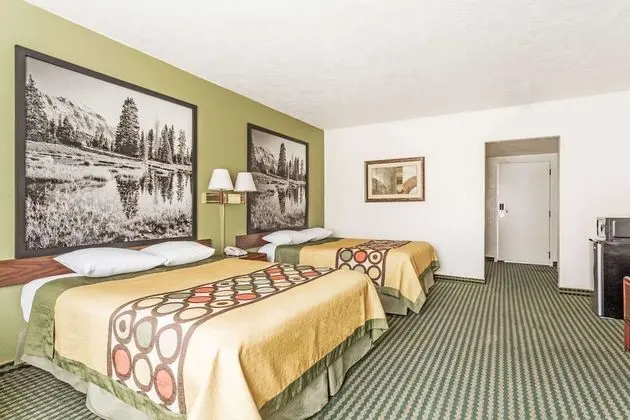 Standard Oda, 2 Büyük (Queen) Boy Yatak