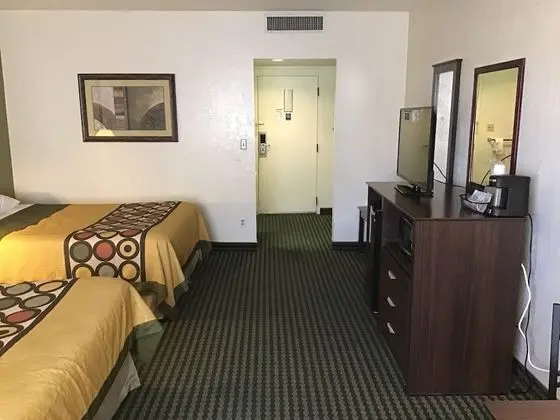 Standard Oda, 2 Büyük (Queen) Boy Yatak