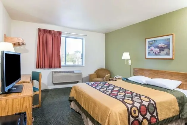 Standard Oda, 1 Büyük (Queen) Boy Yatak, Sigara İçilmez