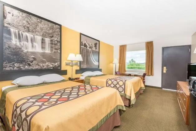 Oda, 2 Çift Kişilik Yatak, Engellilere Uygun, Sigara İçilmez