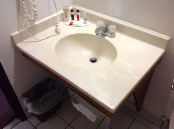 Oda, 1 En Büyük (King) Boy Yatak, Mikrodalga