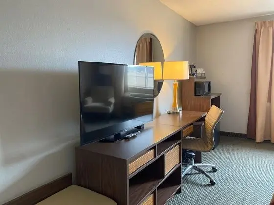 Oda, 1 En Büyük (King) Boy Yatak, Engellilere Uygun, Sigara İçilmez