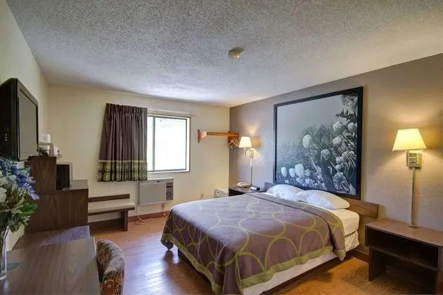 Oda, 1 Büyük (Queen) Boy Yatak, Sigara İçilmez