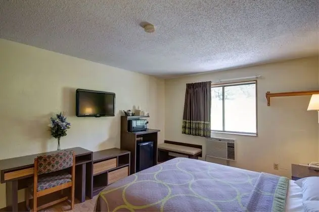 Oda, 1 Büyük (Queen) Boy Yatak, Sigara İçilmez