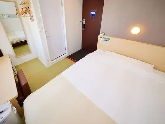 Tek Büyük Yataklı Oda, Sigara İçilmez (Upper Floor Japanese Western)