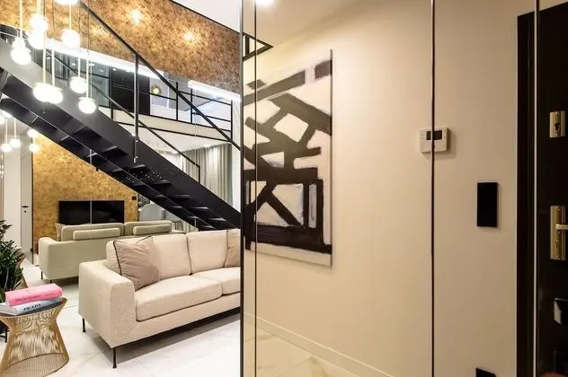 Design Apart Daire, Sıcak Su Havuzu