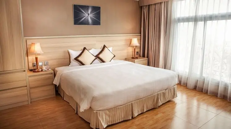 Deluxe Tek Büyük Yataklı Oda