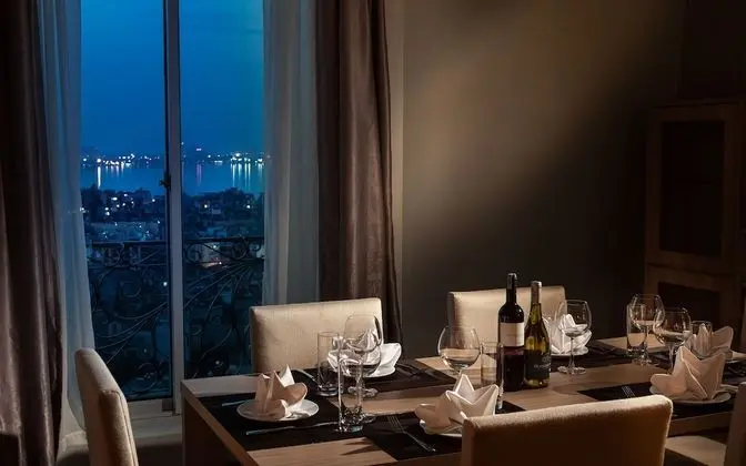 Presidential Oda (Suite)