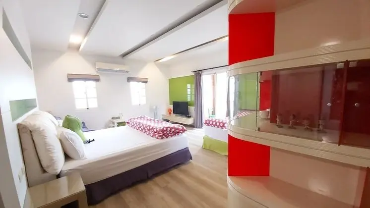 Family Dört Kişilik Oda, Birden Çok Yatak, Sigara İçilmez, Balkon