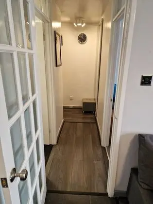 Apart Daire, 1 Büyük (Queen) Boy Yatak ve Çekyat