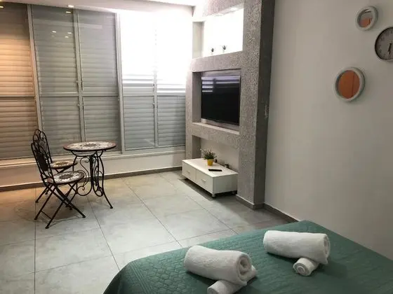 Deluxe Stüdyo Süit