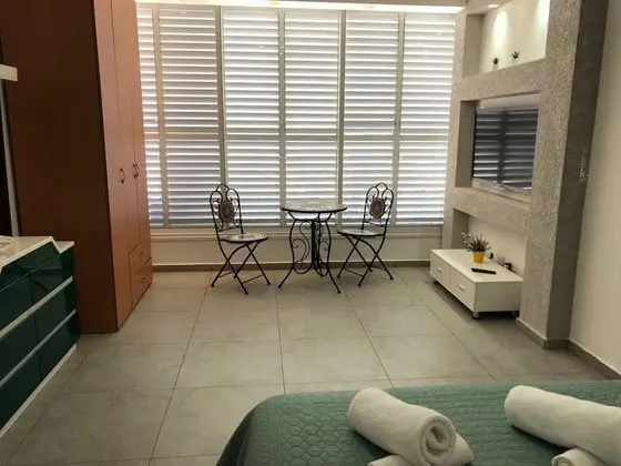 Deluxe Stüdyo Süit