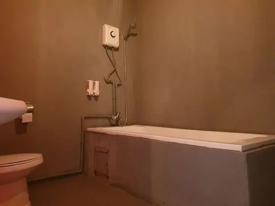 Honeymoon Oda, Sigara İçilmez