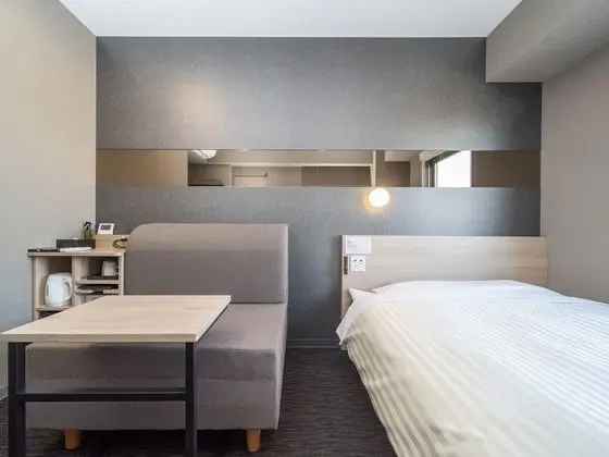 Oda, Sigara İçilmez (Double Bed With Sofa Room)