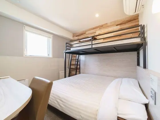 Tek Büyük Yataklı Oda, Sigara İçilmez (with Loft Bed)