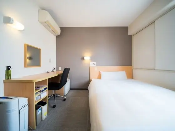 Tek Kişilik Oda, Sigara İçilmez (with Small Double Bed)