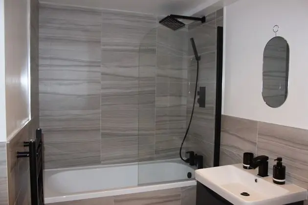 Deluxe Apart Daire, Banyolu/Duşlu (Ground Floor)