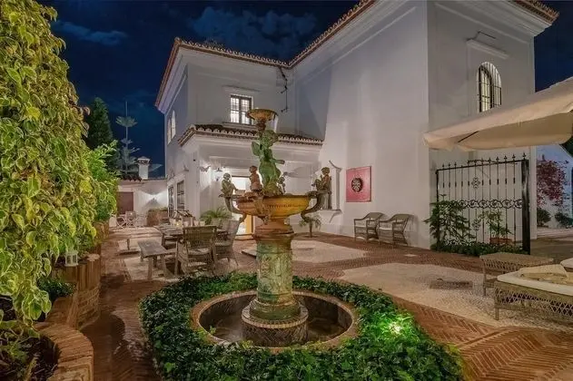 Villa, 6 Yatak Odası (18024)