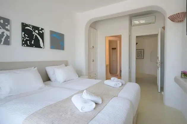 Deluxe Villa