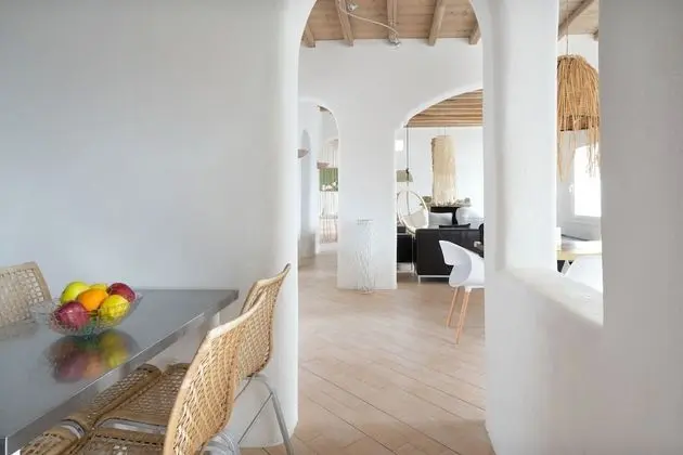 Deluxe Villa