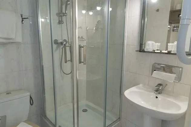 Tek Kişilik Oda