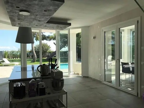 Villa, 6 Yatak Odası, Veranda