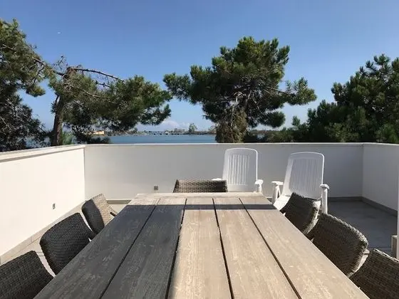 Villa, 6 Yatak Odası, Veranda