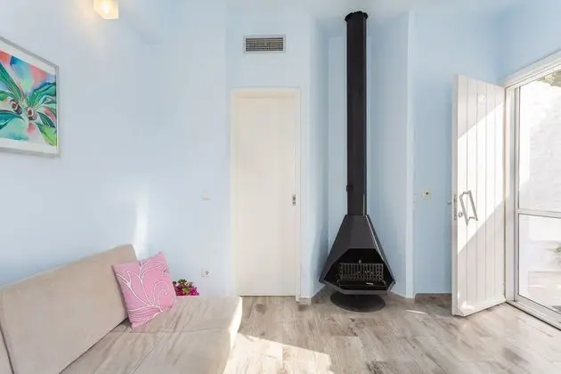 Luxury Villa, 2 Yatak Odası, Deniz Manzaralı, Plaj Kenarı (Purple Haze Place)
