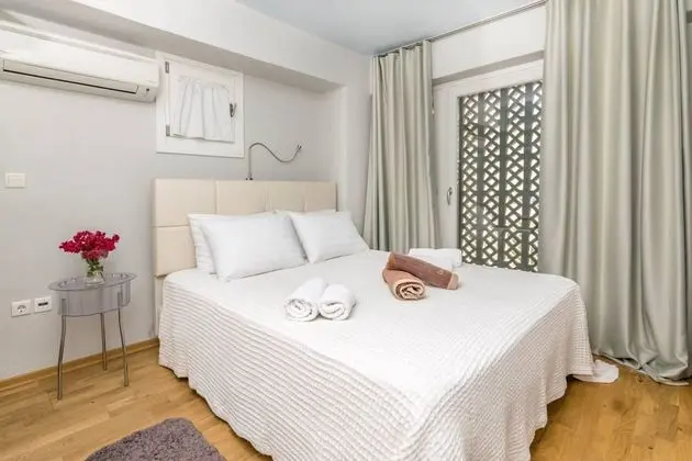 Luxury Villa, Plaj Kenarı (Super Rock Retreat)