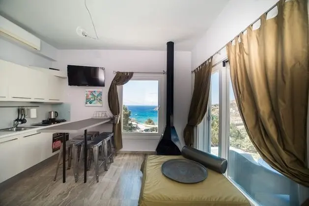 Luxury Villa, Plaj Kenarı (Super Rock Retreat)
