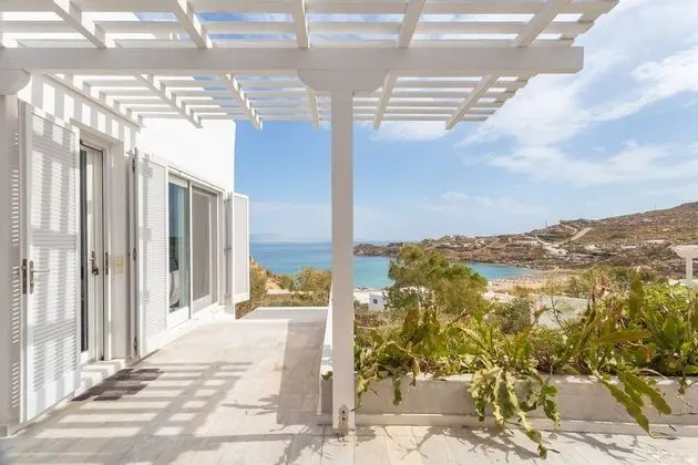 Luxury Villa, Plaj Kenarı (Super Rock Retreat)