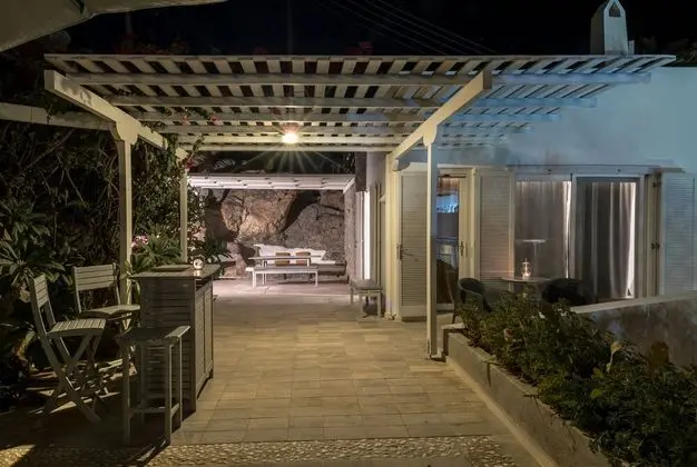 Luxury Villa, Plaj Kenarı (Super Rock Retreat)