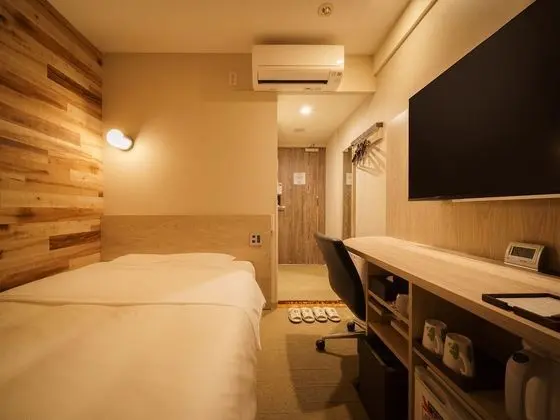 Tek Büyük Yataklı Oda, 2 Yatak Odası (2 Rooms-Same Floor/2-4 People)