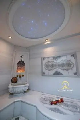 Deluxe Private Pool Rooms 